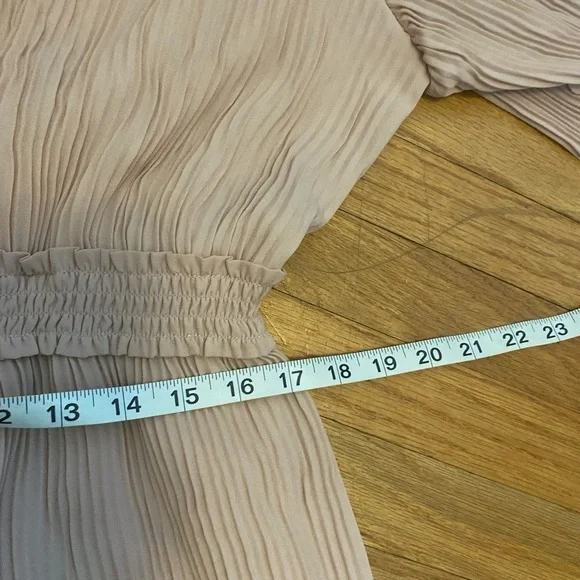 Nanette Lepore Accordian Pleat Sleeve Dress With Buttons Light Peach Pink #020 - Picture 5 of 7